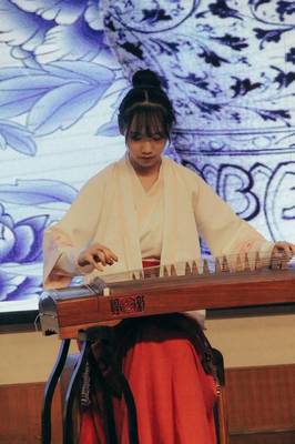 舞動人生，唱響友誼——2018猶他州青少年舞團與我校藝術(shù)交流活動精彩回放